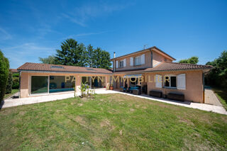  Maison � vendre 8 pi�ces 200 m�