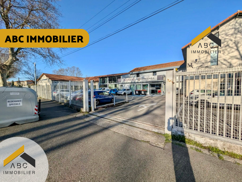 LOCAL PROFESSIONNEL / COMMERCIAL DE 348 M2 SUR ORANGE 3900 84100 Orange