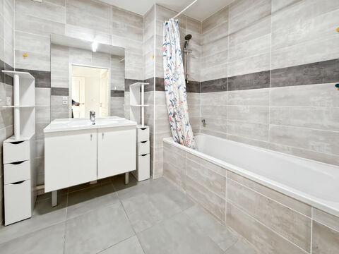  Appartement � louer 4 pi�ces 82 m�