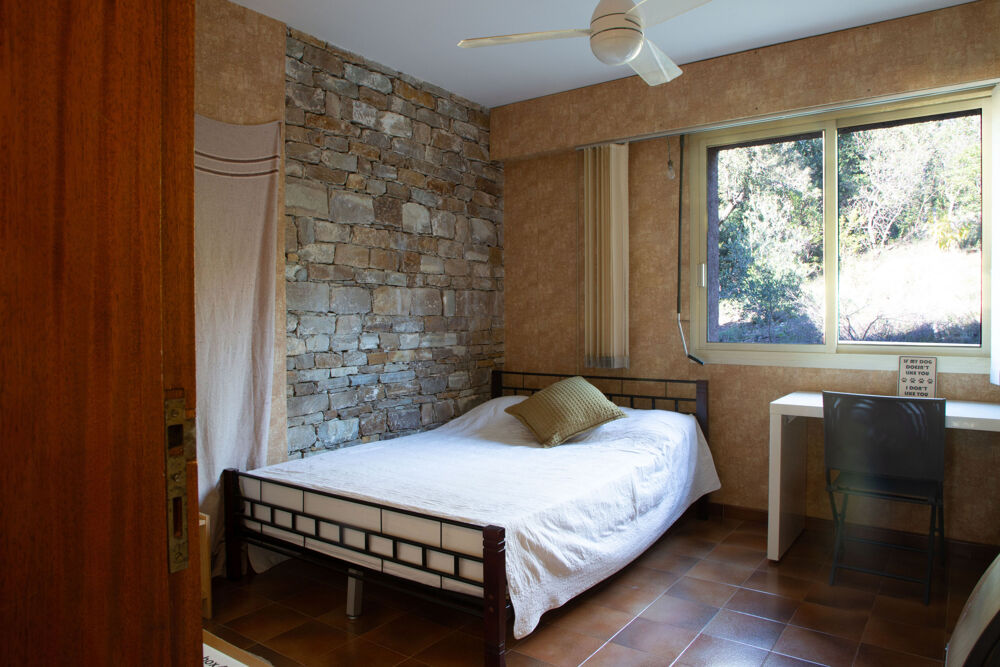 � vendre  Propri�t�/ch�teau Sari-Solenzara (20145)