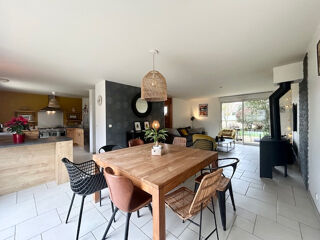  Maison � vendre 7 pi�ces 140 m�