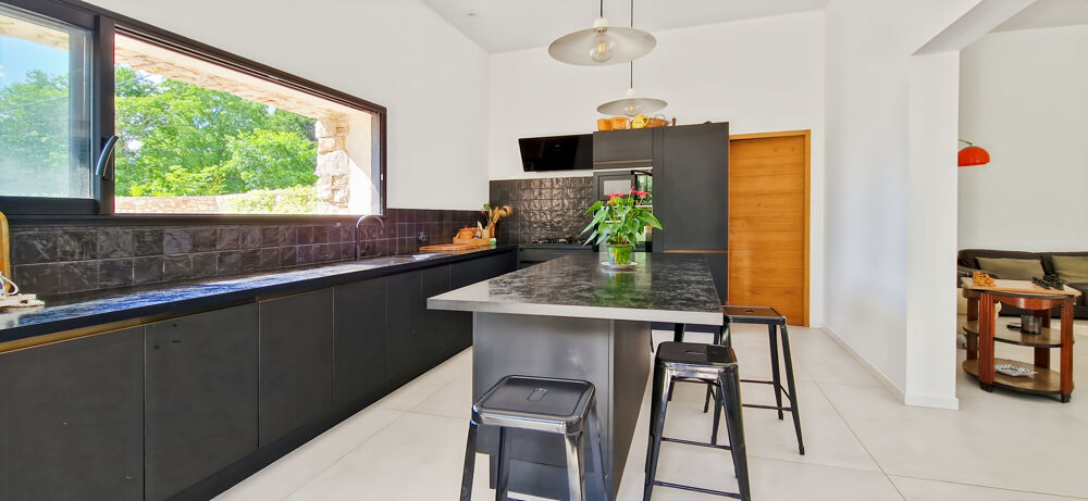 � vendre  Maison Uz�s (30700)