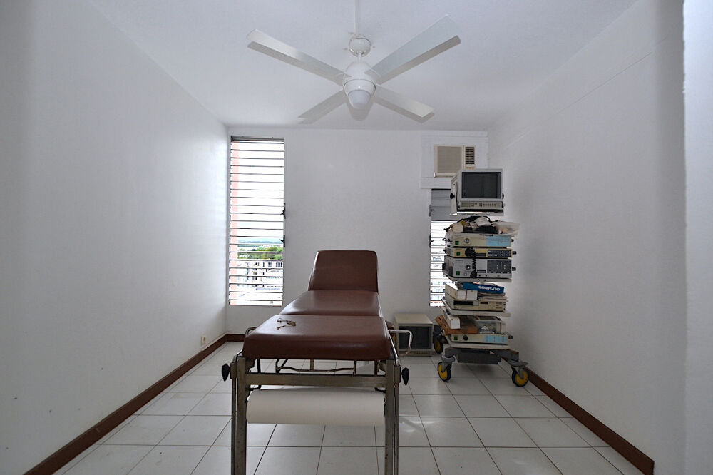 Vente Appartement Grand T4 centre ville dernier étage très belle vue Pointe a pitre