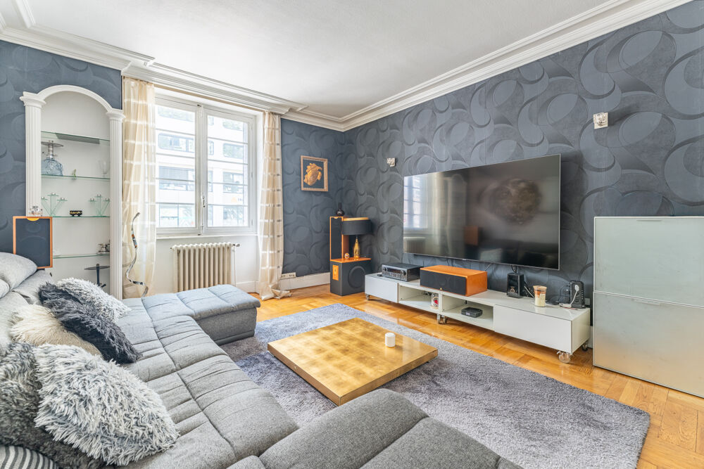 Lyon 6 Appartement de caractère 105 m2 avec charme ancien
