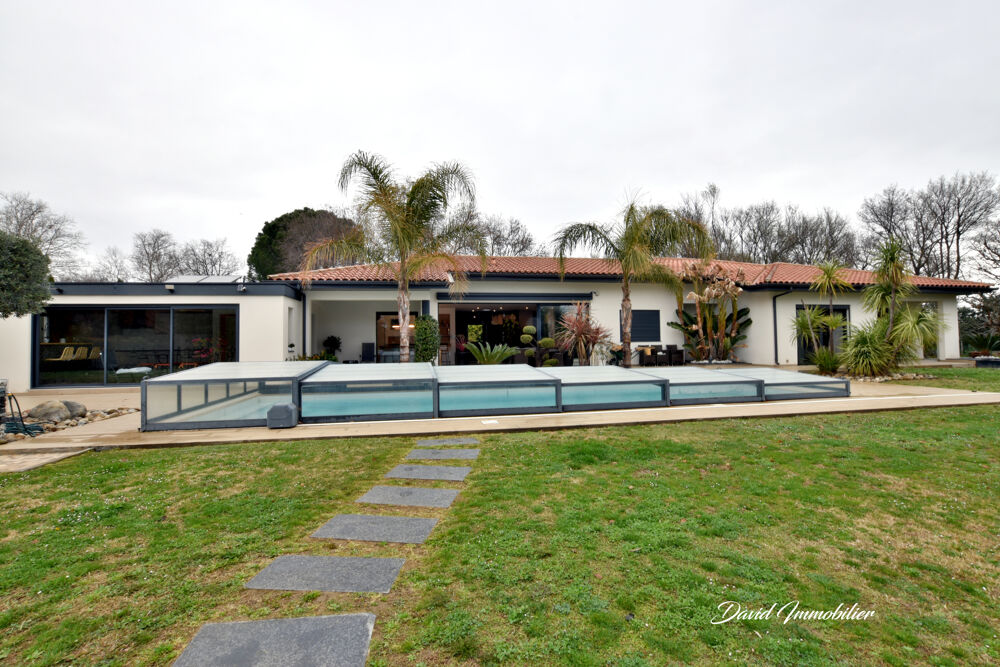 SUPERBE VILLA PLAIN PIED + DÉPENDANCES | LE SOLER (66)