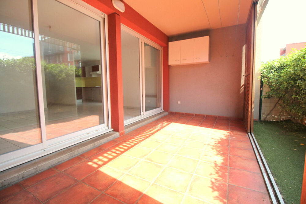 Bel appartement T3 avec terrasse, jardin, place de stationnement à Balaruc-Les-Bains
