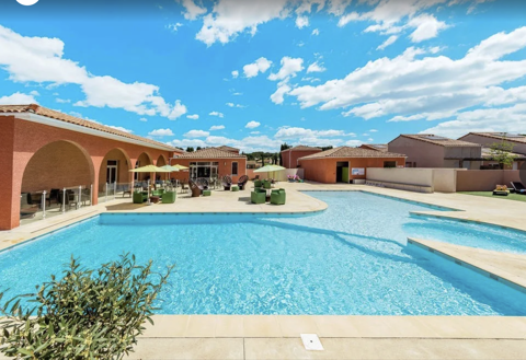   LUNEL (34), Maison RDJ 35m2 Appartement - 2 pi�ce(s) - 35 m�