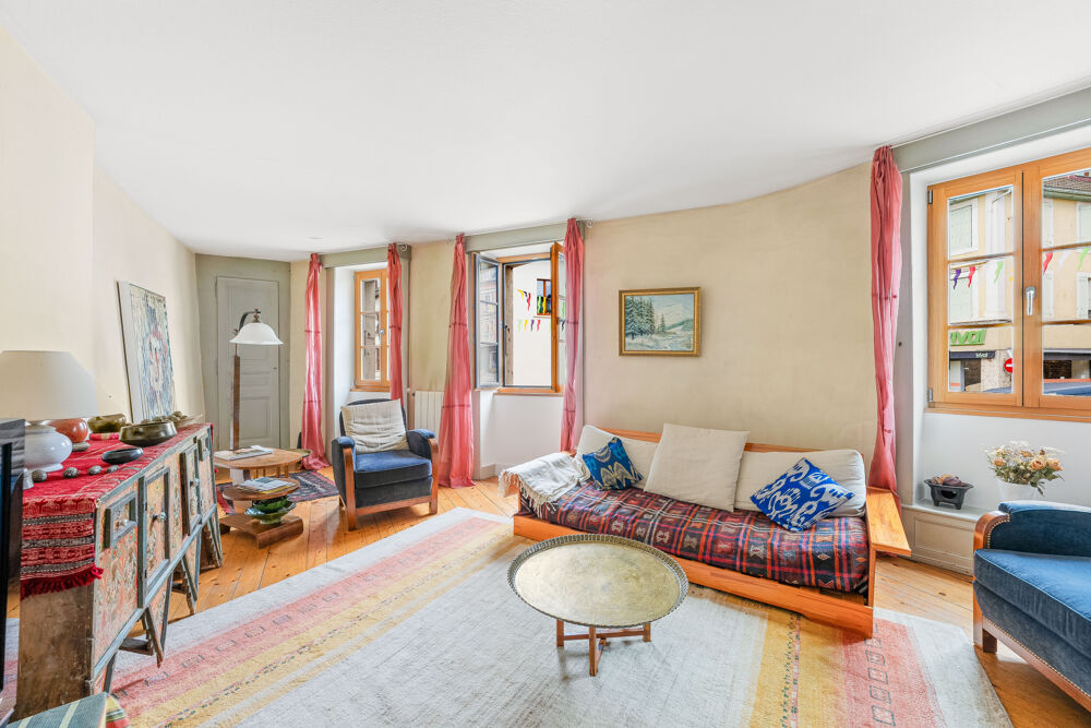 Maison de ville - Grandes surfaces et rentabilité locative