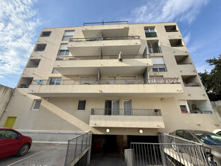 Vente Appartement Appartement T2   4 ème et dernier étage Vue étang   Loggia   Sète Sete