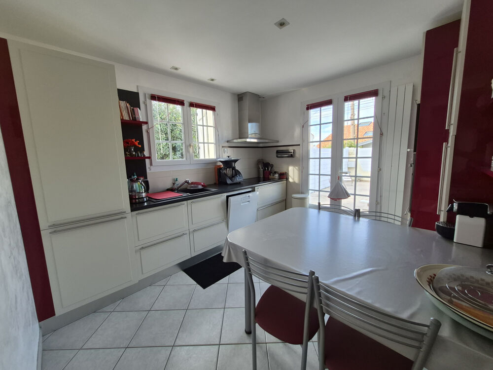 Maison plain-pied de 1975 avec 3 chambres et une pièce complémentaire