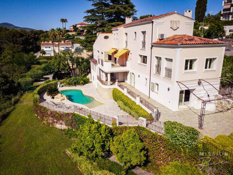 Vente Maison Villa de 6 chambres dans les collines de Fabron, � Nice, avec piscine, garage et annexe Nice