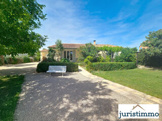  Propri�t�/ch�teau � vendre 7 pi�ces 210 m�