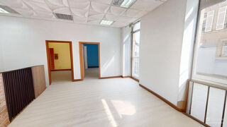  Immeuble  vendre 7 pices 143 m