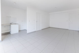  Appartement � vendre 3 pi�ces 64 m�