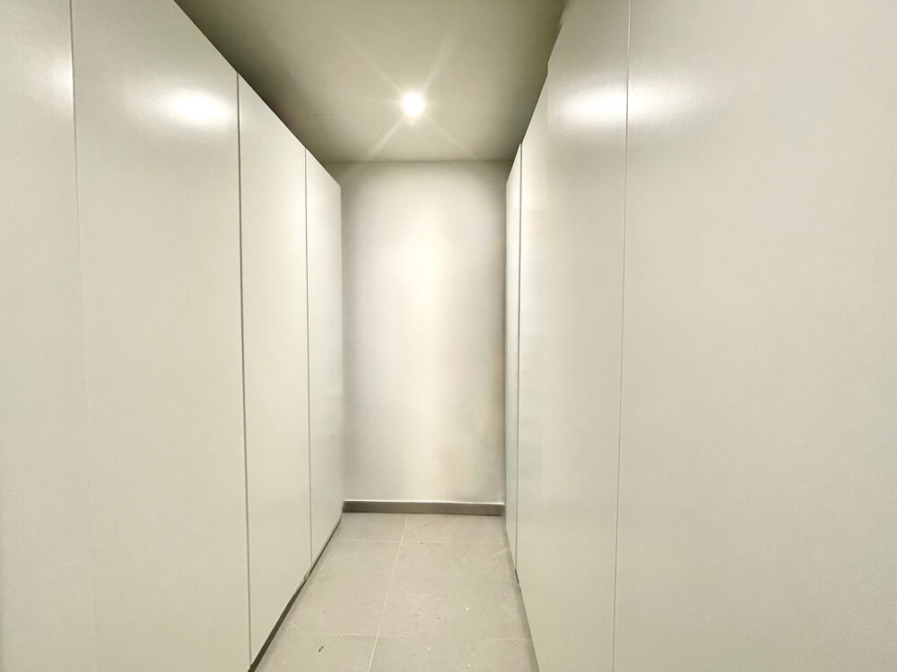 à vendre  Maison Divonne-les-Bains (01220)
