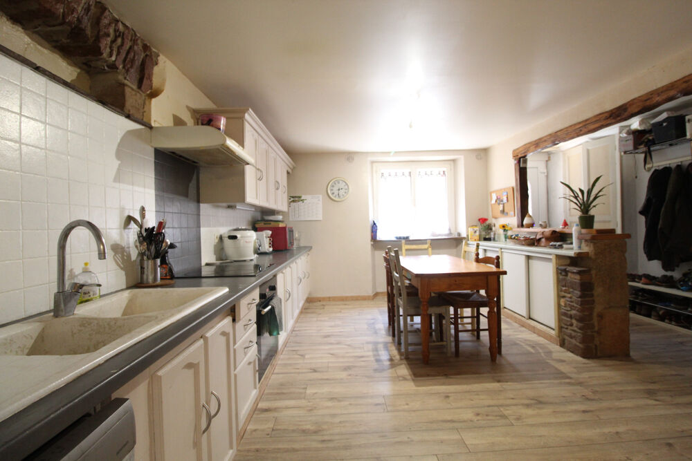 Vente Maison Maison familiale avec terrasse, caves et jardinet Montlaur