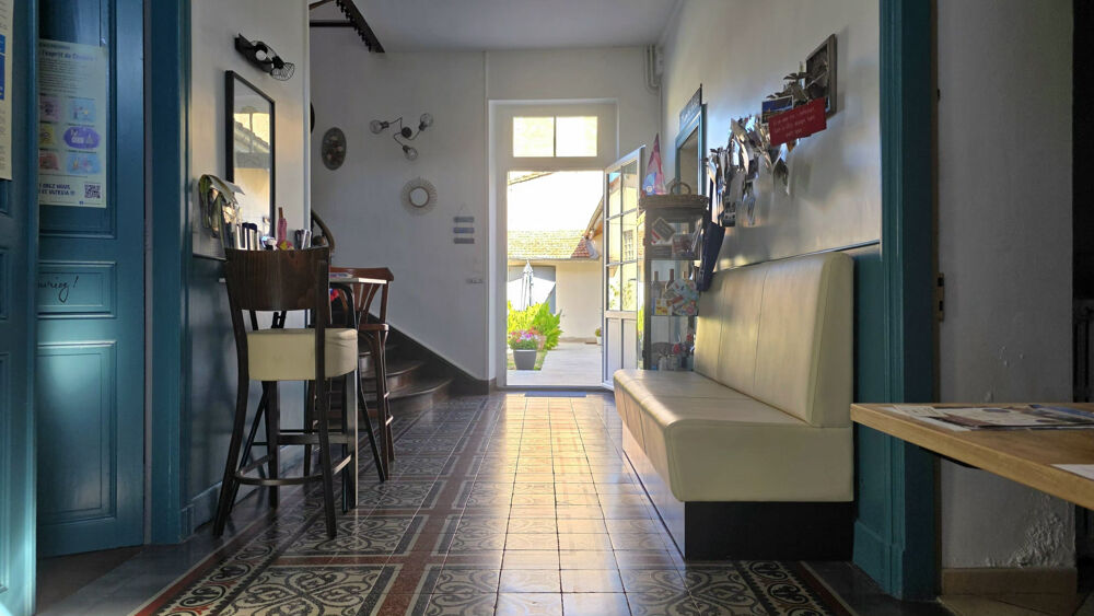 Vente Maison MAISON T11 - 347M2 EN CENTRE VILLE AVEC COUR DE 150M2, PISCINE ET GARAGE / CONDOM Condom
