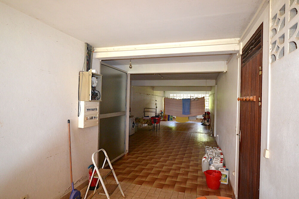 � vendre  Maison Le Gosier (97190)