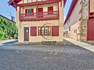  Maison à vendre 12 pièces 276 m²