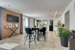  Maison � vendre 12 pi�ces 300 m�