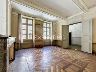  Maison à vendre 13 pièces 330 m²