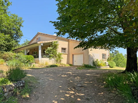   Belle Maison Familiale avec Piscine  Terrain Arbor� 1 730 m2   Ailhon Maison - 5 pi�ce(s) - 138 m�