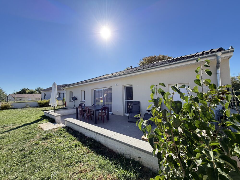 Vente Maison Maison récente de plain-pied   4 chambres   Faible consommation énergétique Bohas meyriat rignat
