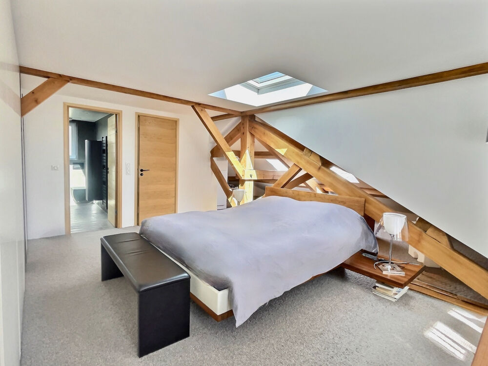 à vendre  Maison Divonne-les-Bains (01220)