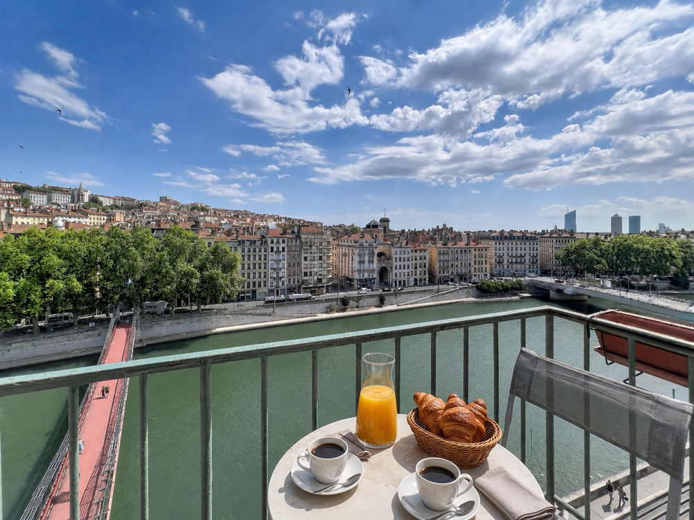 Quai de Bondy Dernier étage avec vue exceptionnelle sur la Saône