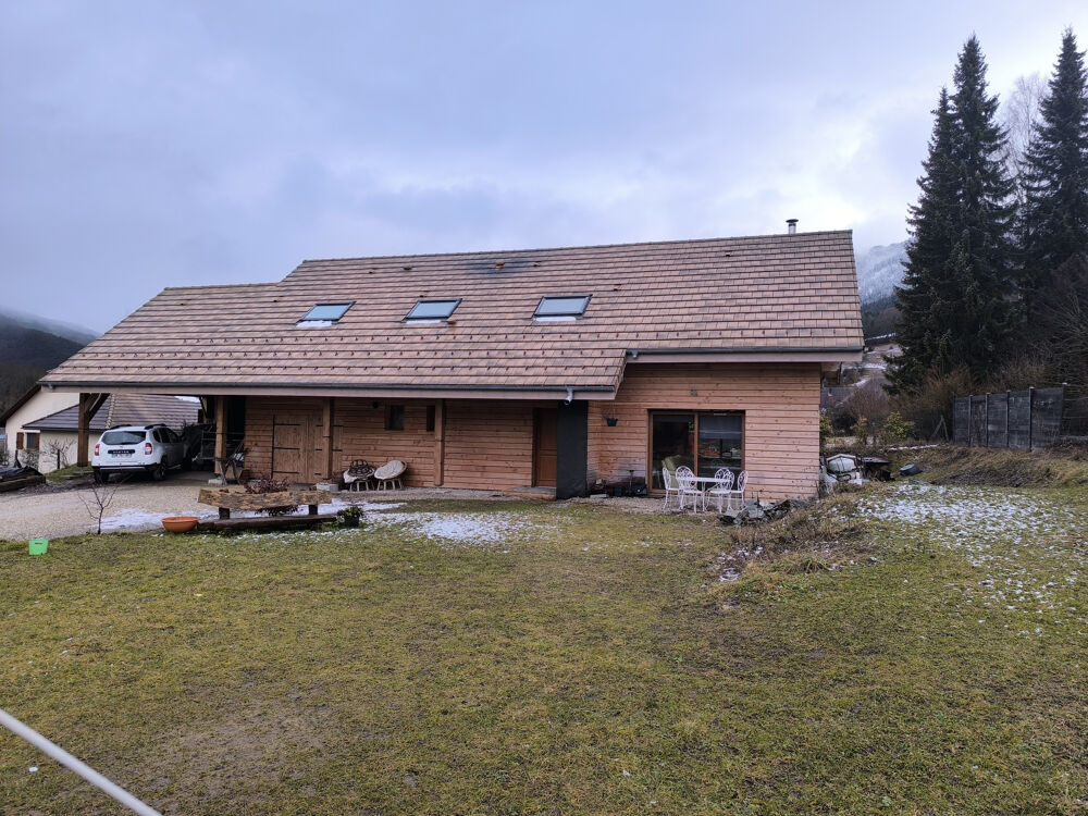 Vente Maison Maison contemporaine 113 m2 avec terrain 1500 m2. Chichilianne