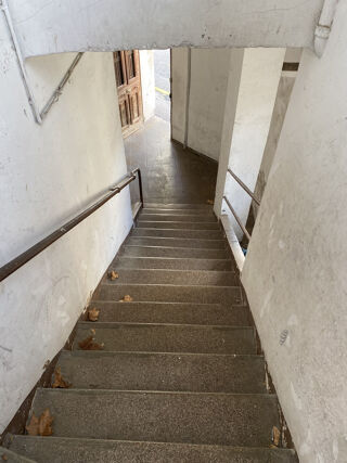  Immeuble à vendre 569 m² Toulon