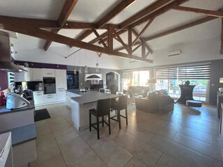  Maison � vendre 6 pi�ces 200 m�