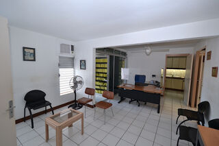  Appartement � louer 4 pi�ces 80 m�