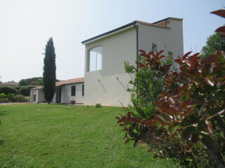  Maison  vendre 8 pices 200 m