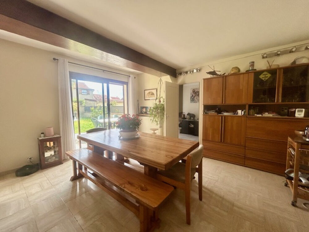 Vente Maison SAVIGNY-SUR-ORGE - MAISON INDIVIDUELLE FAMILIALE - 173 M2 HAB - 5 CHAMBRES - JARDIN Savigny sur orge