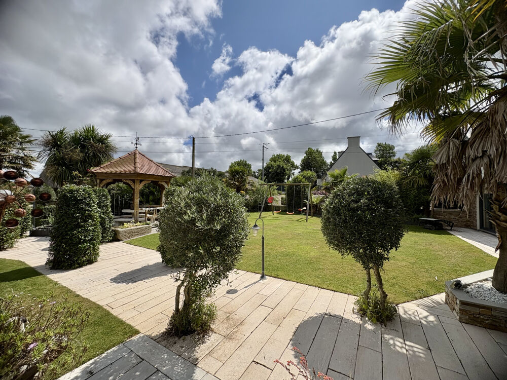 � vendre  Propri�t�/ch�teau Lanarvily (29260)