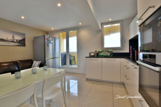  Appartement  vendre 4 pices 60 m