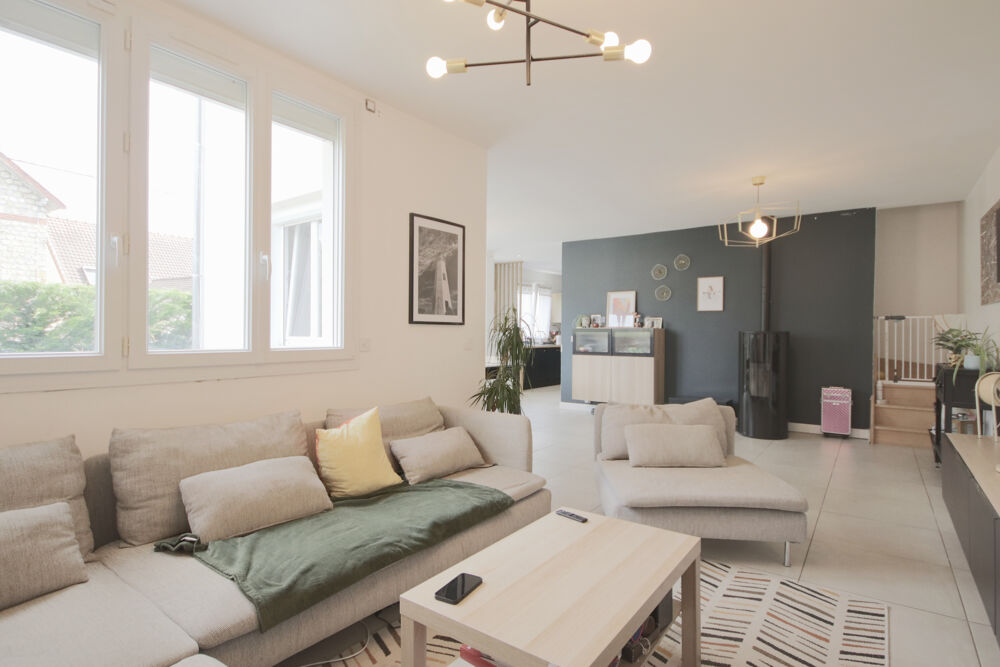 Vente Maison A vendre Bessancourt maison 120 m2, 4 chambres, 2 garages, rénovée Bessancourt