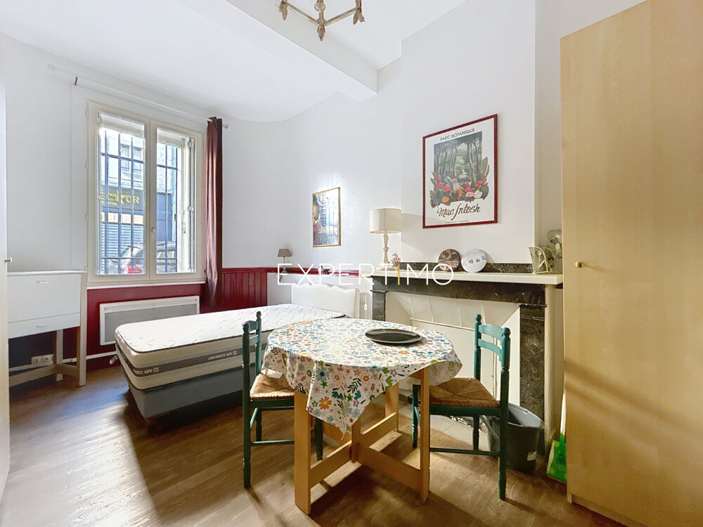 Location Appartement Castelnaudary, plein centre, studio équipé en location meublée. Castelnaudary
