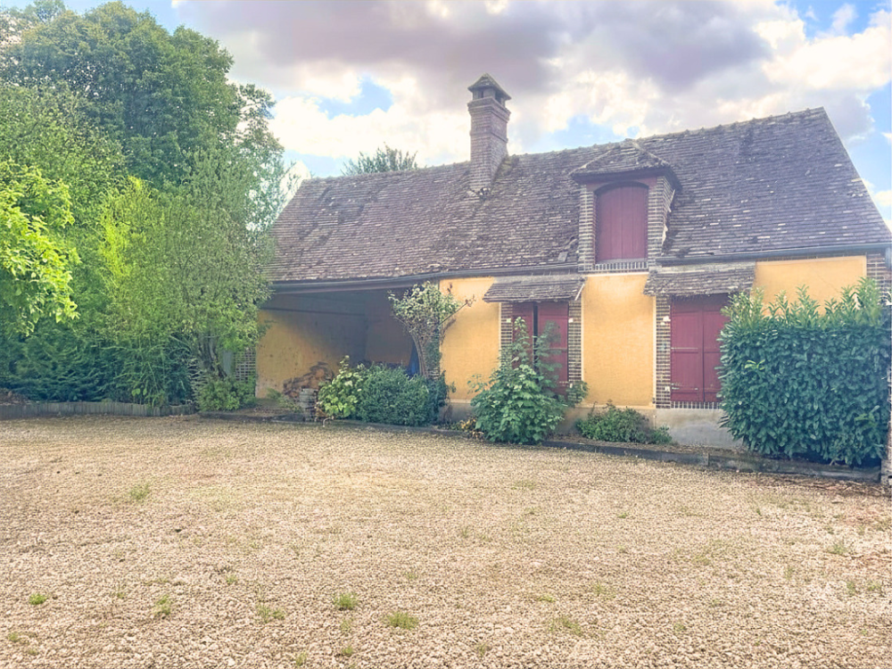 Vente Maison 28170 - MAILLEBOIS - MAISON DE VILLAGE A RENOVER - 184m2 - 5 CHAMBRES - POTENTIEL Maillebois