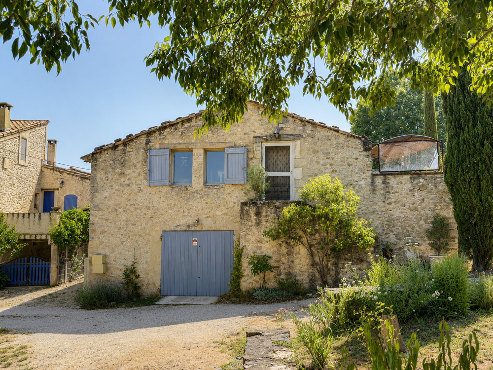 Maison rénovée à Céreste-en-Luberon - Vente à terme libre