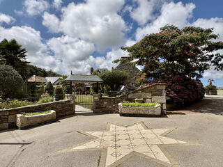  Proprit/chteau  vendre 10 pices 371 m