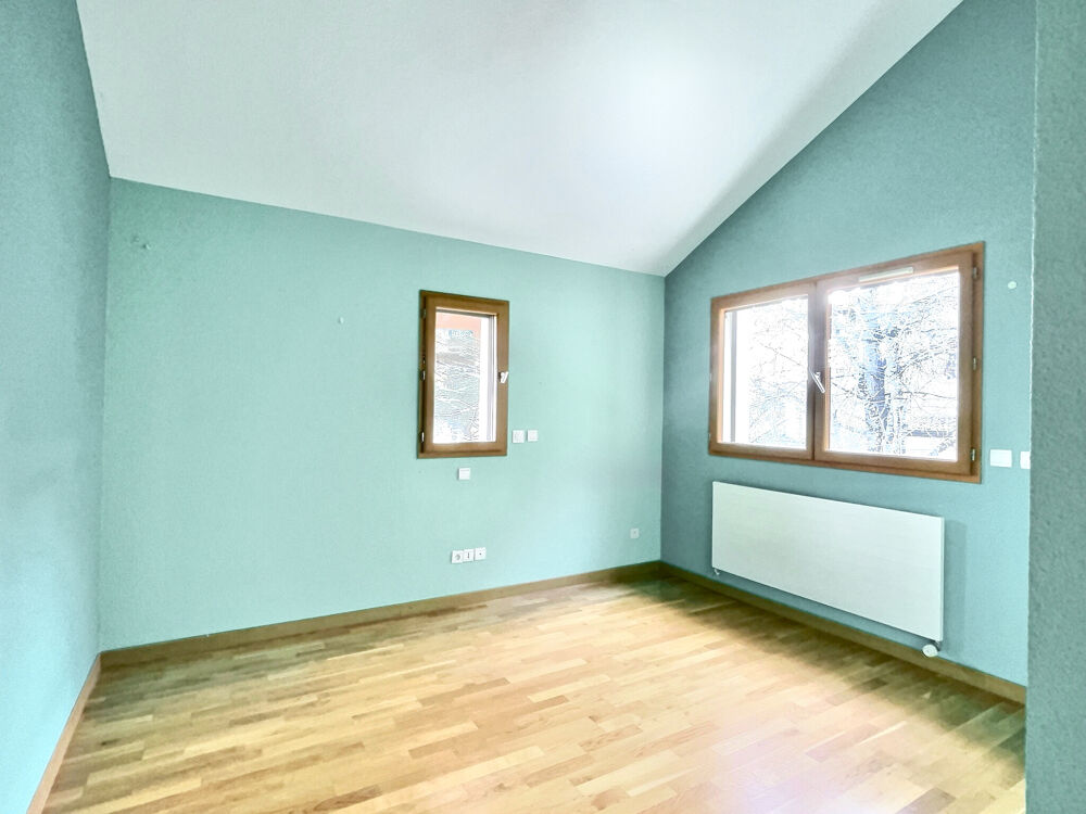 � vendre  Maison Divonne-les-Bains (01220)