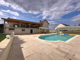  Maison � vendre 7 pi�ces 295 m�