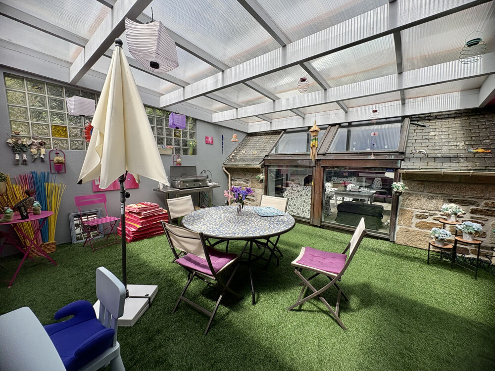 � vendre  Propri�t�/ch�teau Lanarvily (29260)