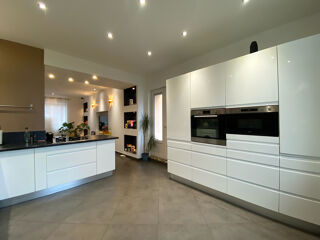  Appartement � vendre 3 pi�ces 86 m�