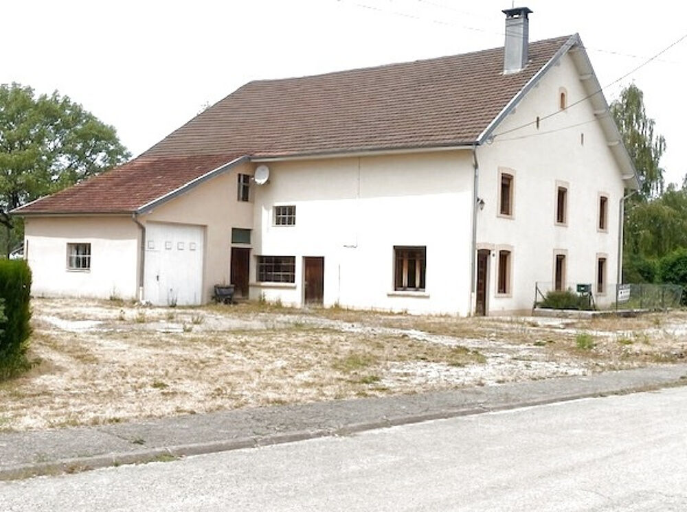 ANCIENNE FERME DE CARACTERE ENTRE PONTARLIER et BESANCON PROCHE FRONTIERE SUISSE