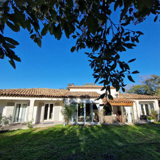  Maison � vendre 8 pi�ces 205 m�