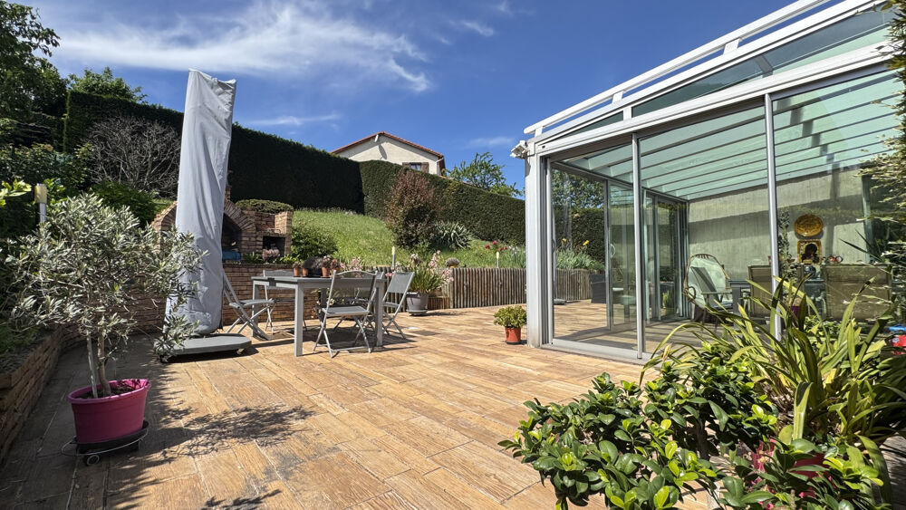 Vente Maison Exclusivité Maison de construction architecte de 143m2 sur 696m2 de terrain St etienne