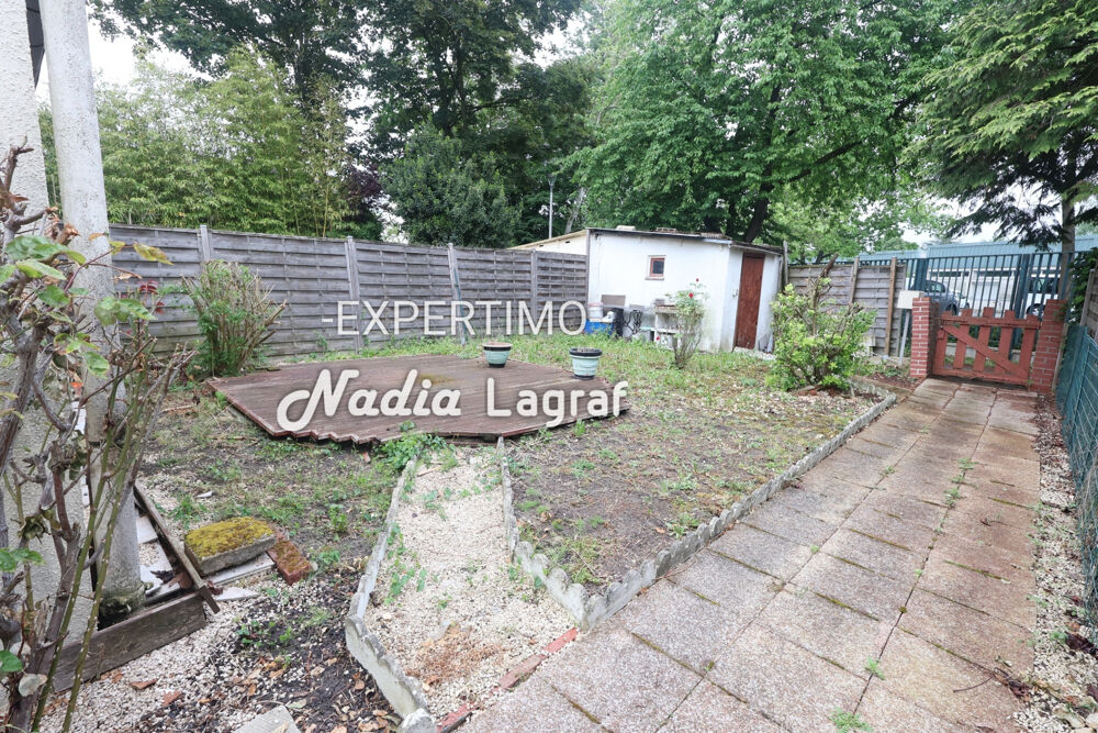 Nadia Lagraf vous propose : À Villepinte, dans u....